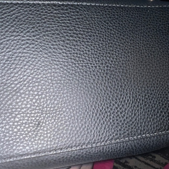 Michael Kors purse - Picture 4 of 4